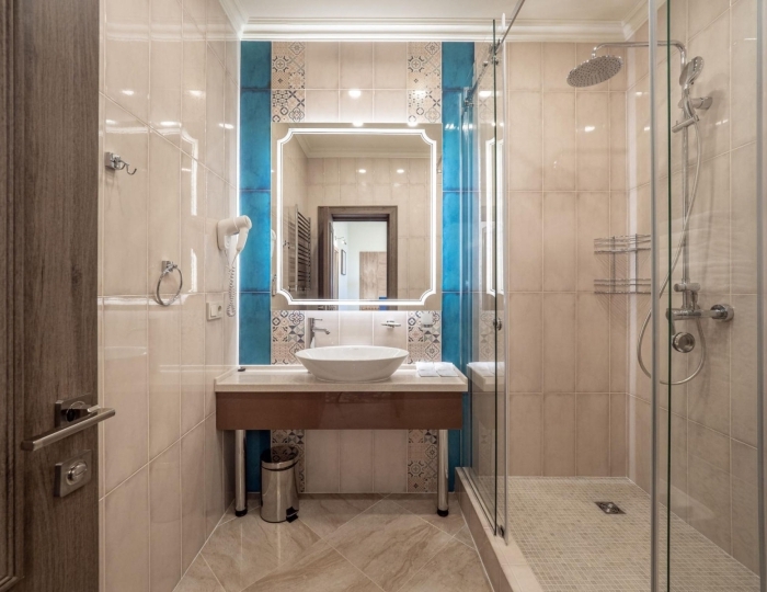 Номер стандарт улучшенный с 1 двуспальной кроватью - Санаторий «Ревиталь Парк» Сочи